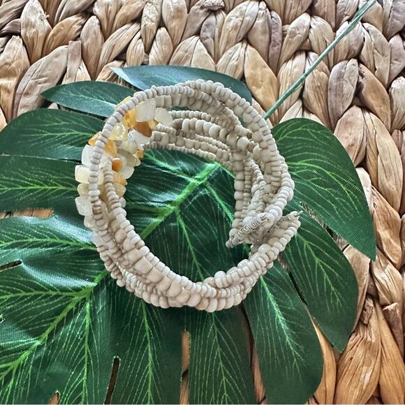 BOGO FREE BEADED STONE STRETCH BRACELET - Picture 2 of 6